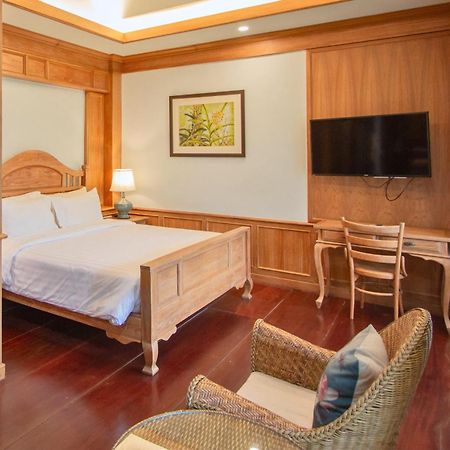 Rich Garden House Hotel Чиангмай Екстериор снимка