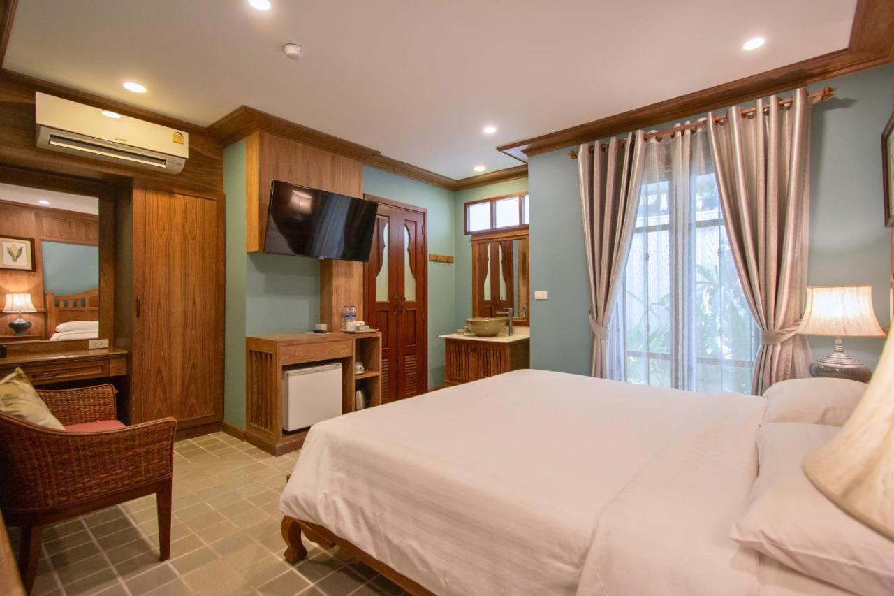 Rich Garden House Hotel Чиангмай Екстериор снимка