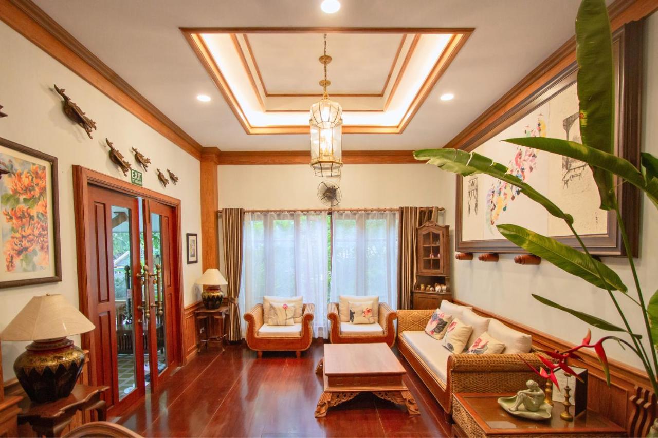 Rich Garden House Hotel Чиангмай Екстериор снимка